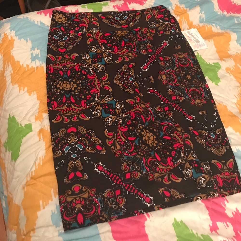 Lularoe Cassie skirt
