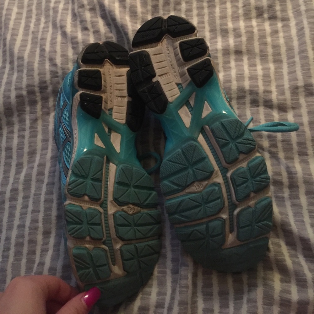 ASICS RUNNING SHOES - Picture 4 of 4