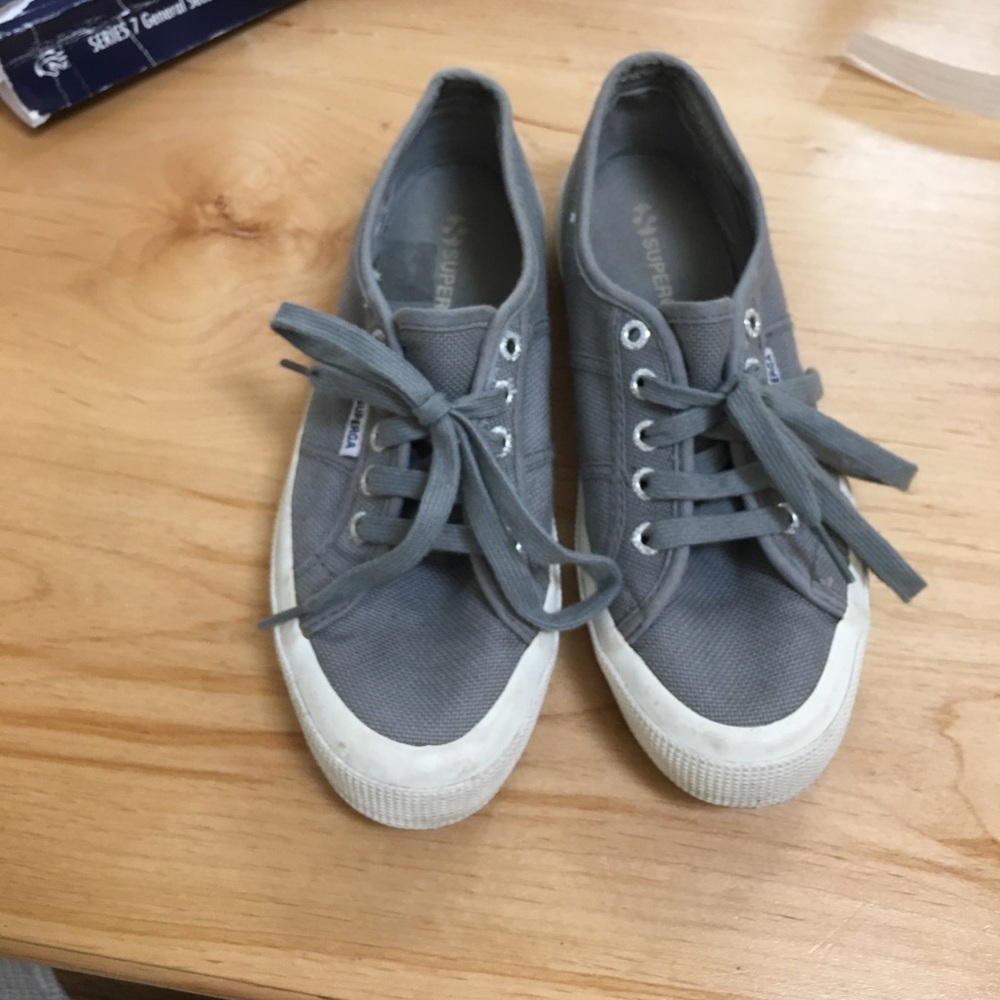 Grey superga city classic sneaker