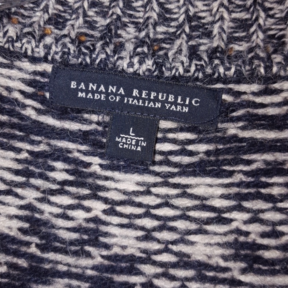 Cardigan - Picture 2 of 4