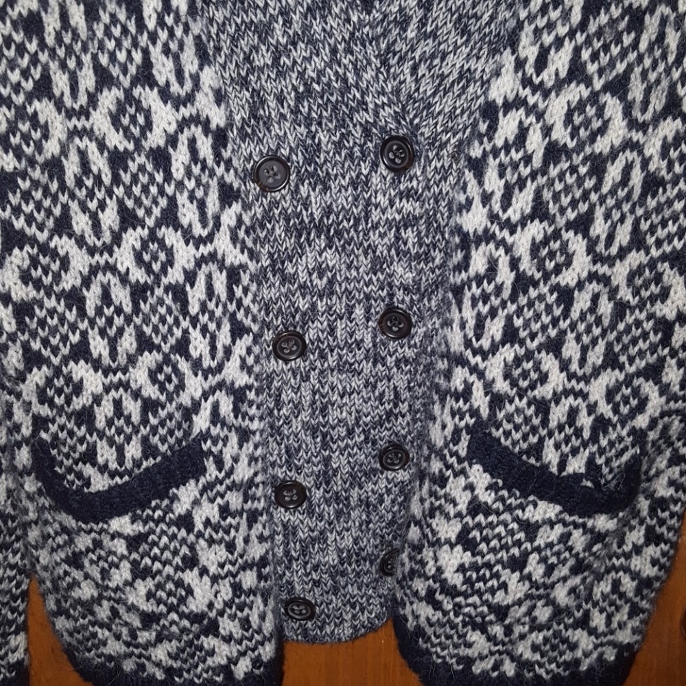 Cardigan - Picture 3 of 4