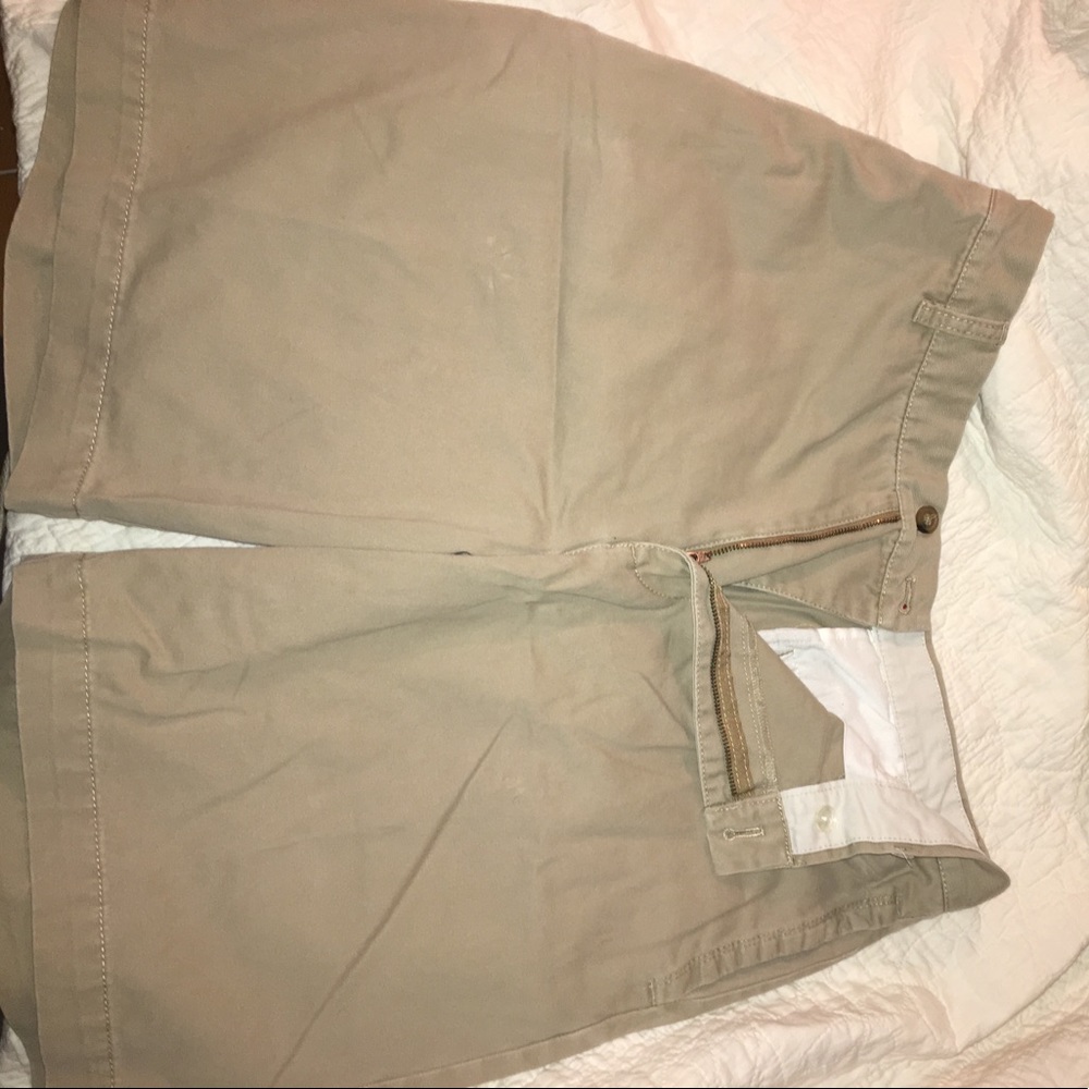 Izod golf shorts