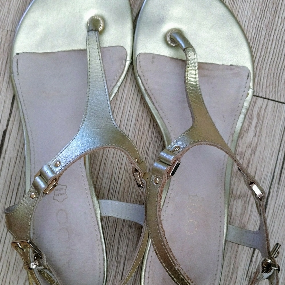Aldo t-strap wedge sandal