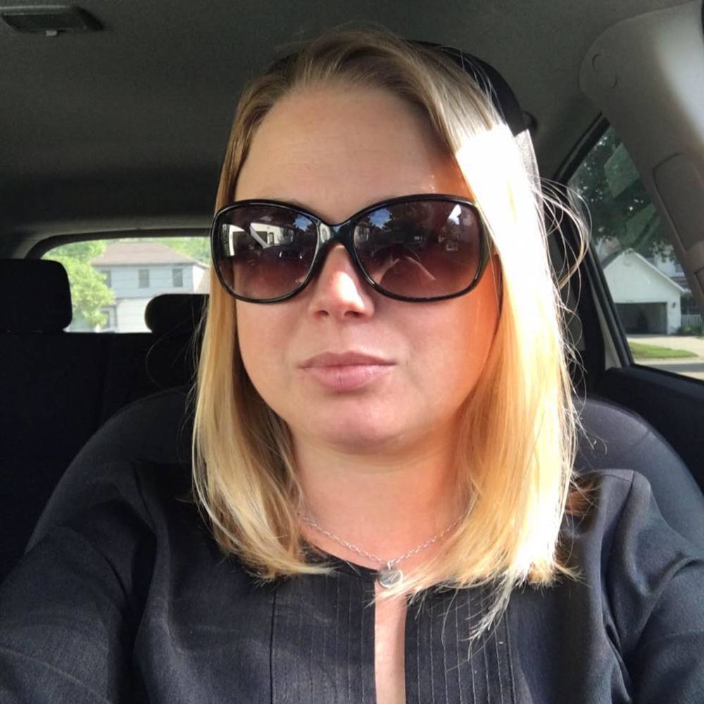 Meet your Posher, Alison