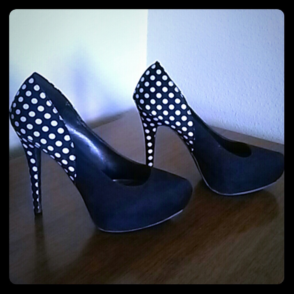Kardashian PolkaDot Shoes