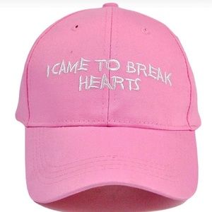 Hey I just added my first hat to my collection🛍