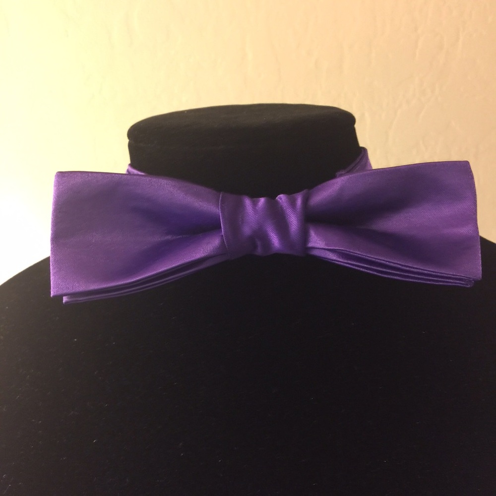 Uni-sex bow tie