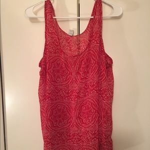 Old navy tank top