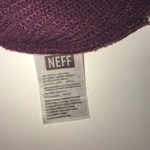 Neff hat - Picture 2 of 2