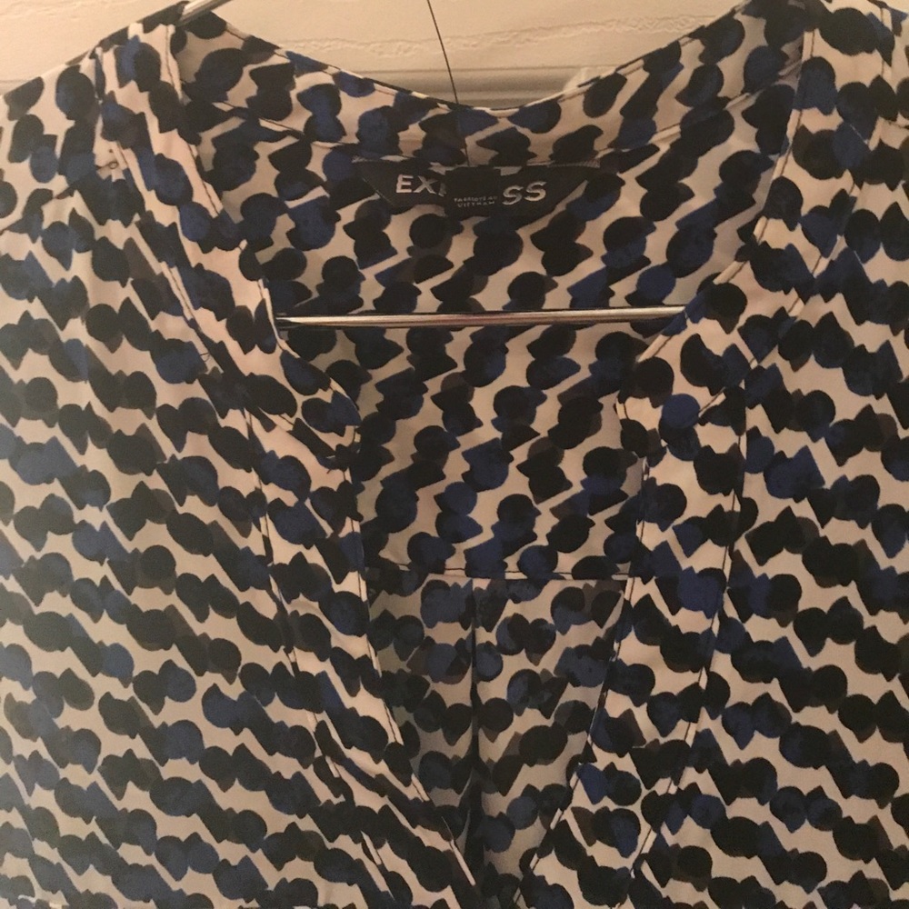 Dress - Picture 6 of 8