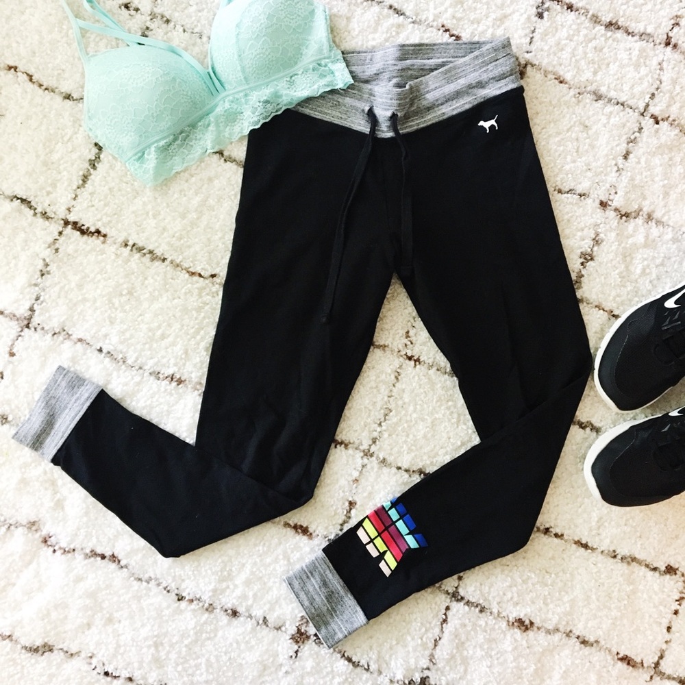 SMALL - VS Pink Campus Leggings