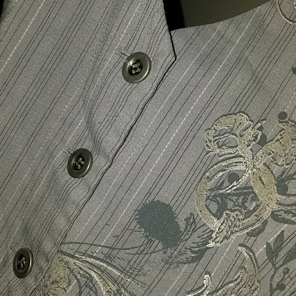 Vest - Picture 7 of 8