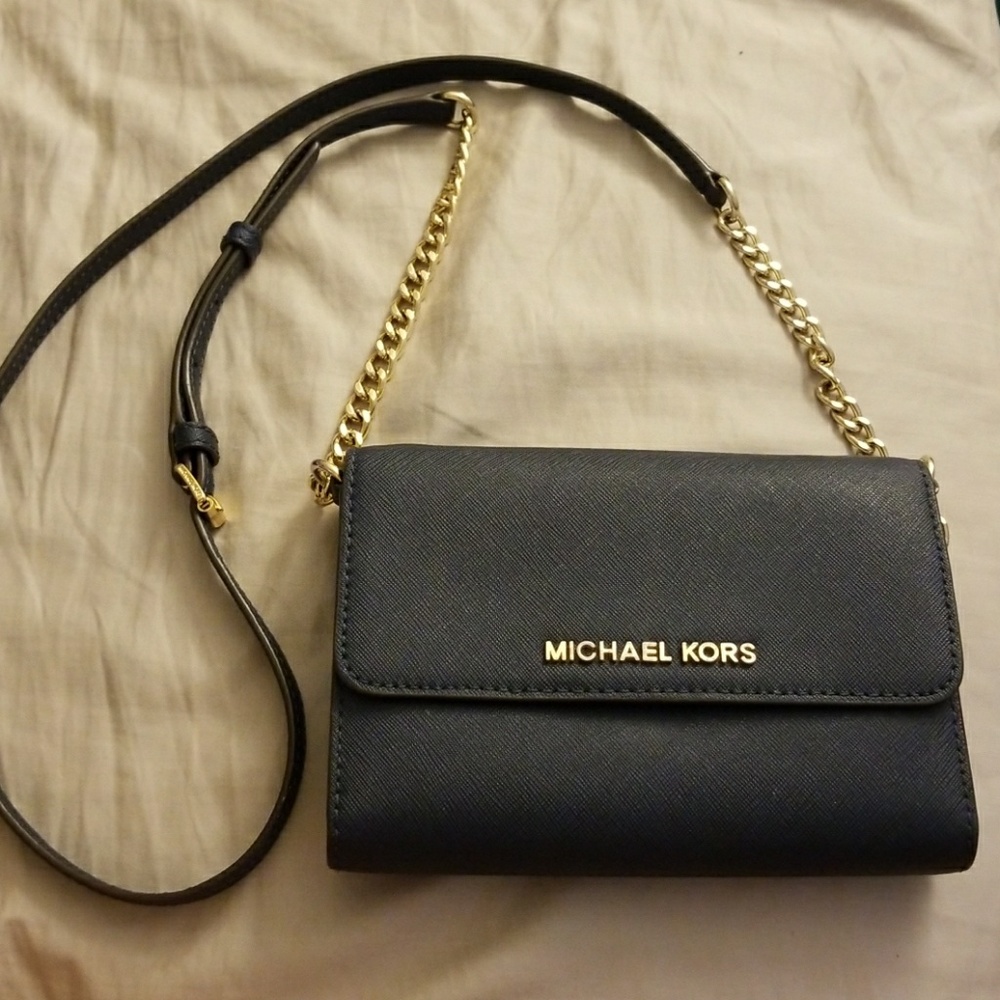 Michael Kors Navy Jet set crossbody