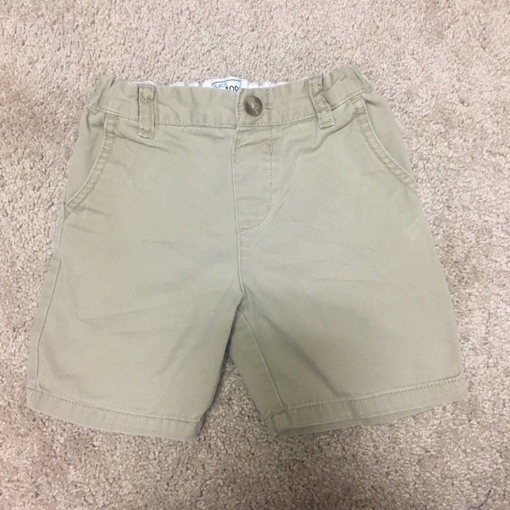 2T Boys Woven Chino shorts. Khaki color.