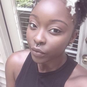 Meet your Posher, Breanna