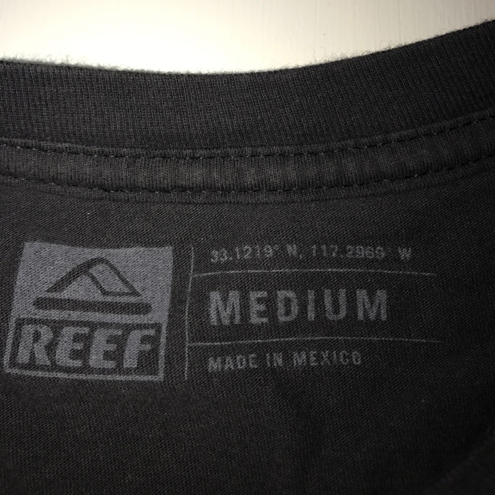 Reef t-shirt - Picture 2 of 2