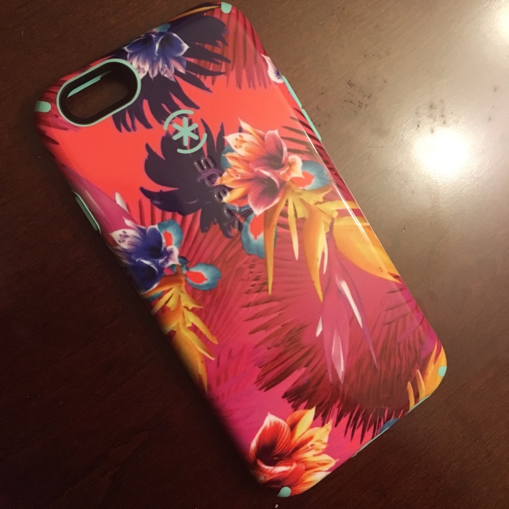 Speck Multicolor Candyshell case for iPhone 6s