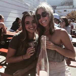 Meet your Posher, Julia