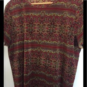 Colorful Short sleeve blouse.