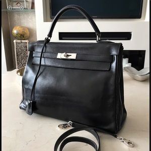 Hermes 32cm Black Box Calf Kelly Bag