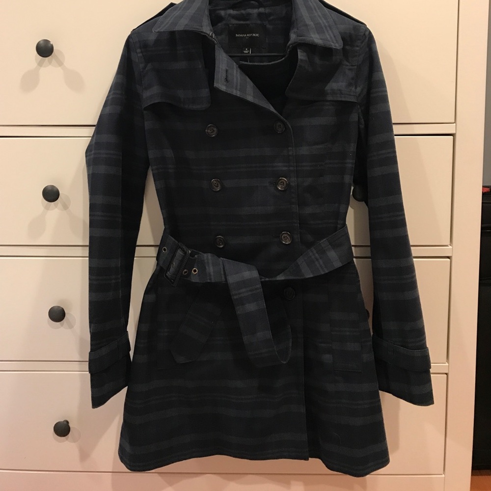 Banana Republic Plaid TrenchCoat