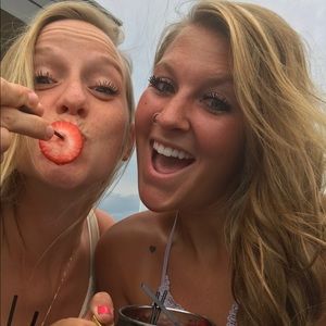 Meet your Posher, Lindsay