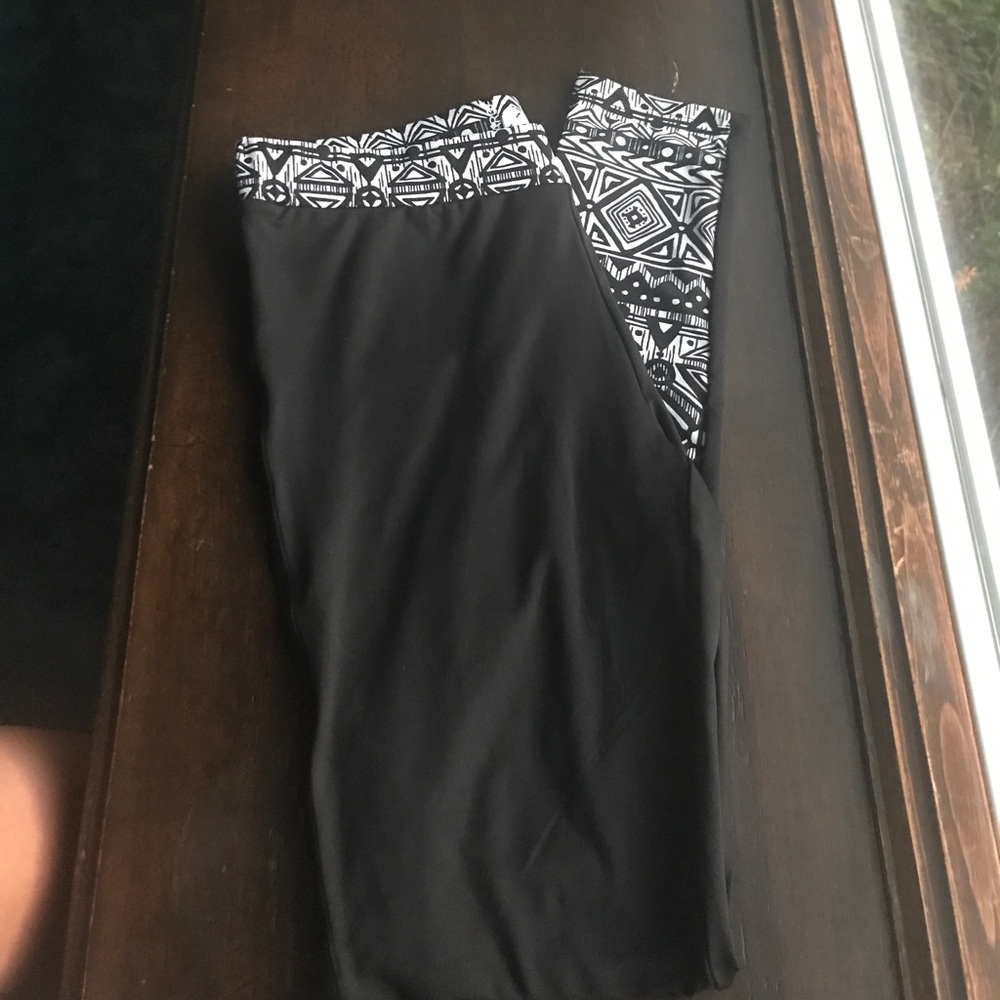 XL XD2 leggings with design