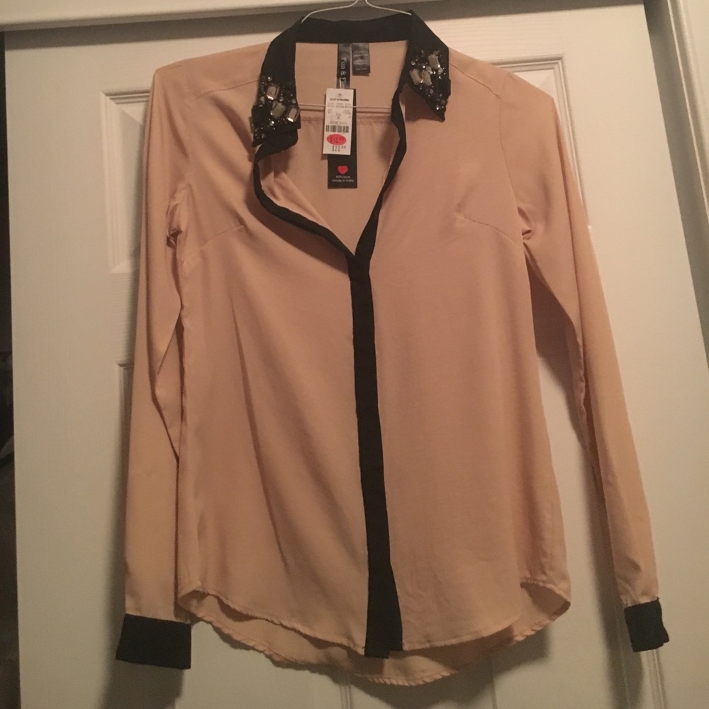 Satin feel blouse with Rhinestone detail