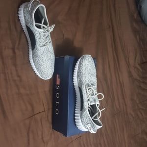 Lightweight Running and Casual Shoe