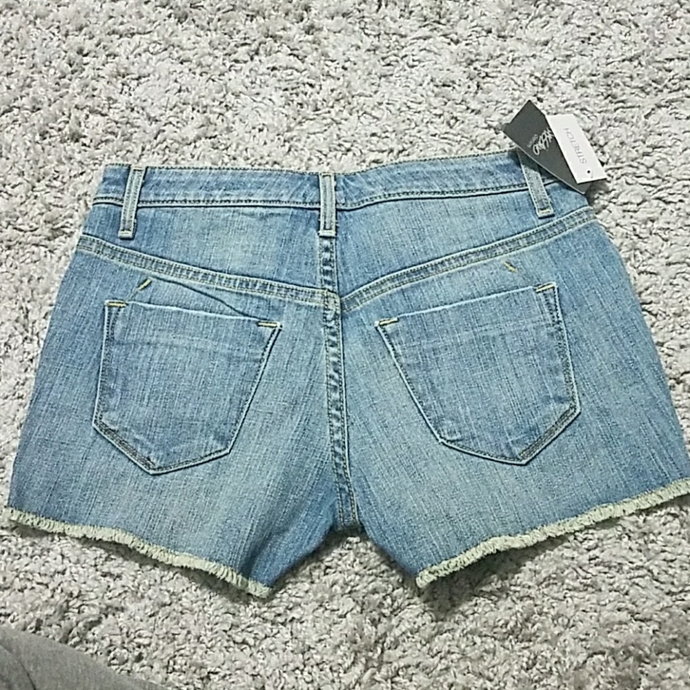 Ⓜ️NEW! High Rise Shorts - Picture 2 of 5