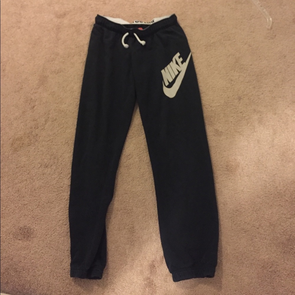 Nike drawstring sweatpants