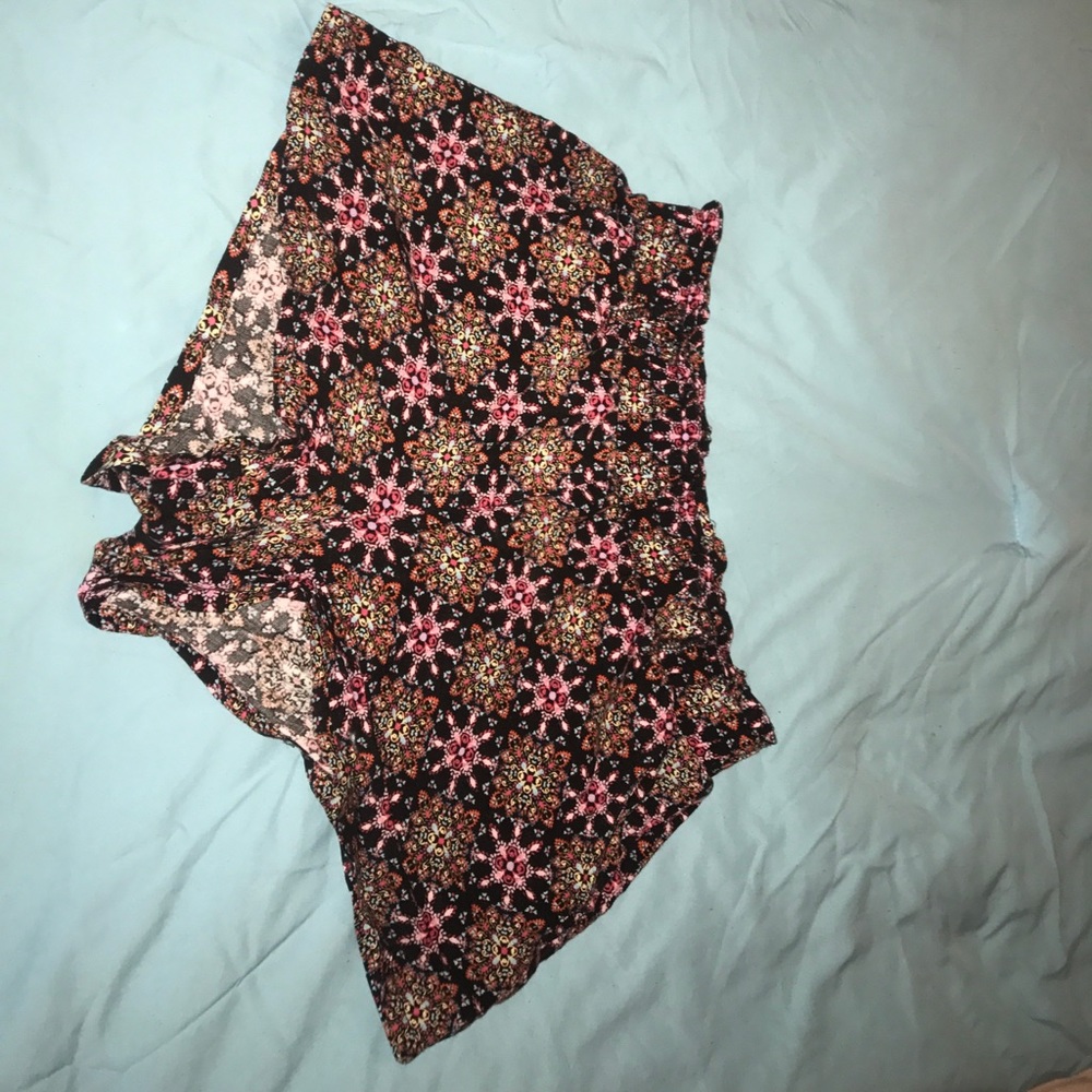 Full tilt fabric shorts