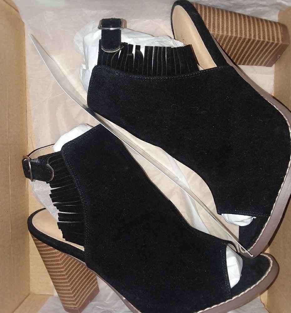 Sociology Fringe Block Heels in Black