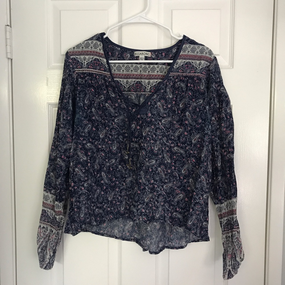 Billabong long sleeve size s