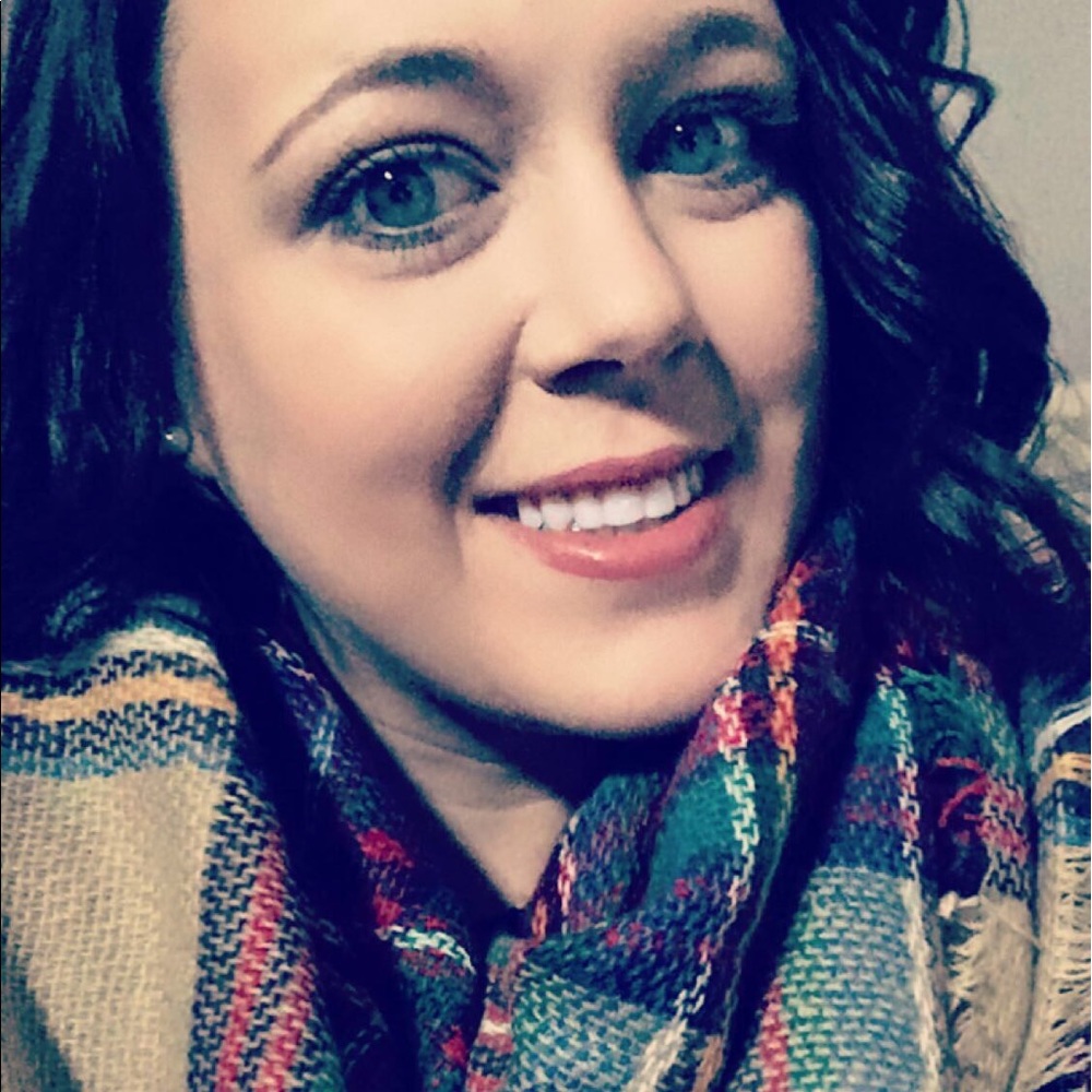 Meet your Posher, Alex