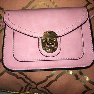 Cute soft Pink clutch 👛