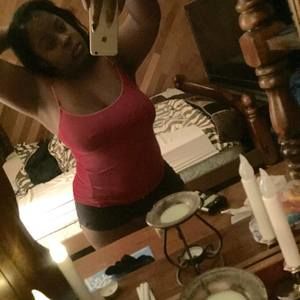 Meet your Posher, Liyaa