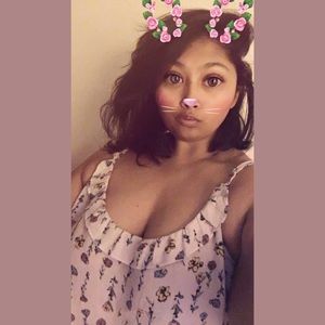 Meet your Posher, Julia