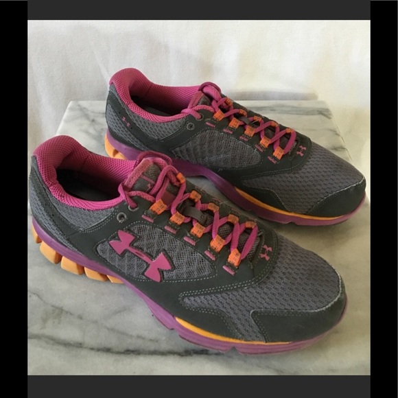 UnDer ArM0r AsSeRt 2 - Picture 2 of 6