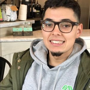 Meet your Posher, Eddie