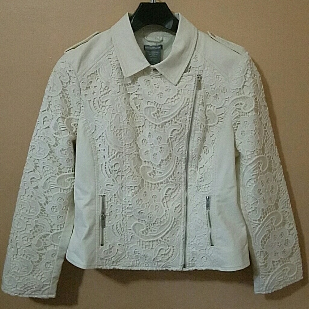 Beautiful 😍 Ivory faux leather lace jacket
