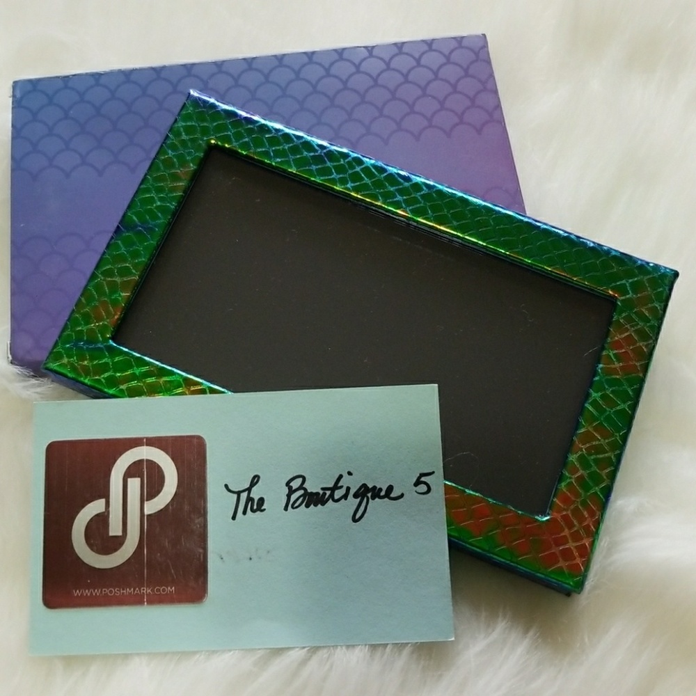 LARGE MAGNETIC MERMAID EMPTY PALETTE