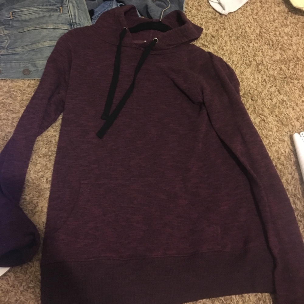 maroon sweatshirt