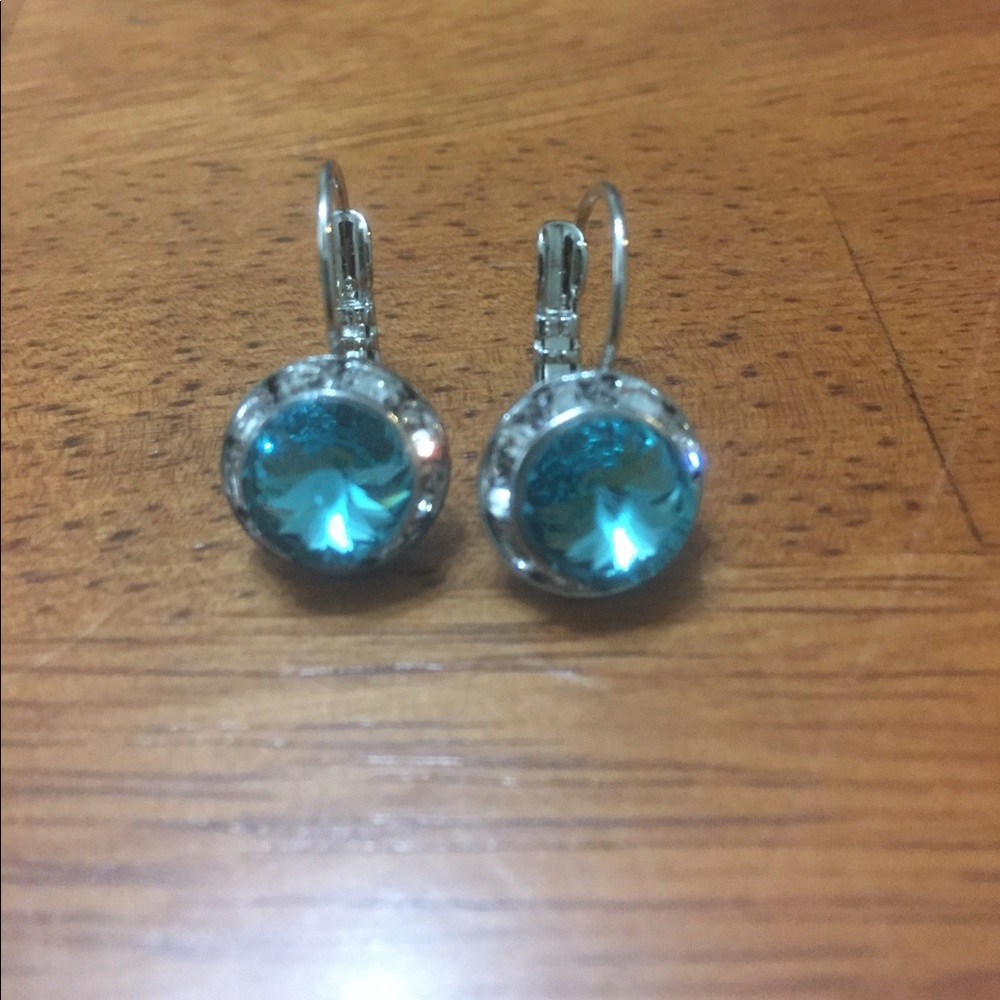 New turquoise stone shiny dangle earrings