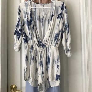Blue and white quarter sleeve romper