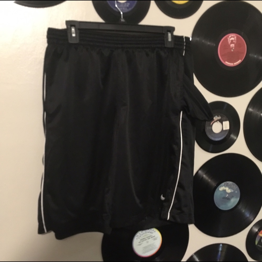 Nike black basketball shorts