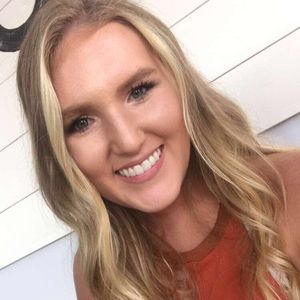 Meet your Posher, Savannah