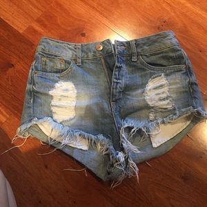 High waisted light wash denim shorts