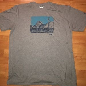Men's north face t shirt