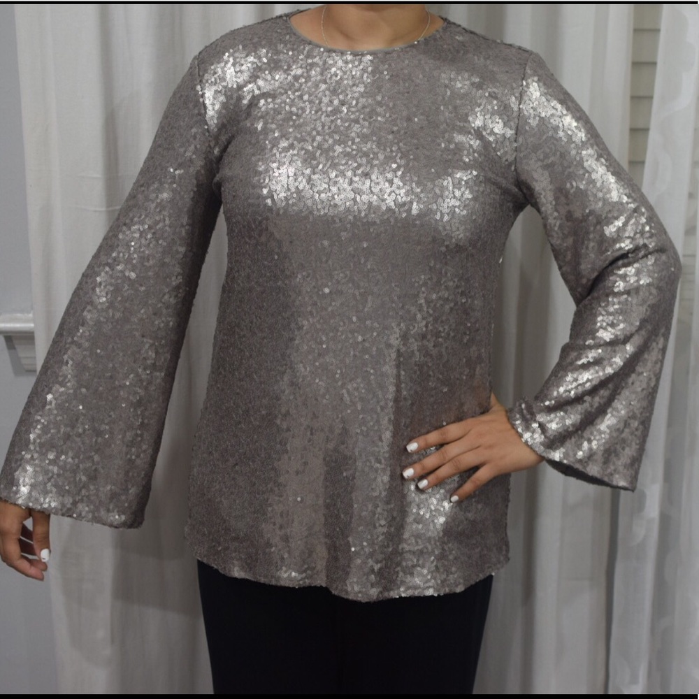 Sequins top - Picture 2 of 3